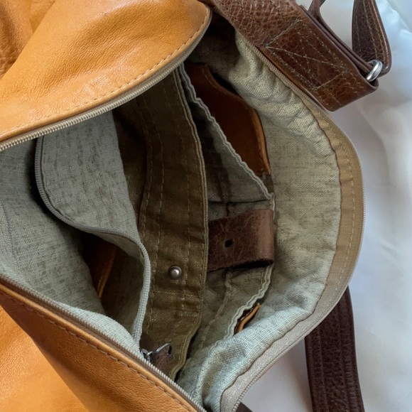 Rough & Tumble Leather Bag - Picture 9 of 14